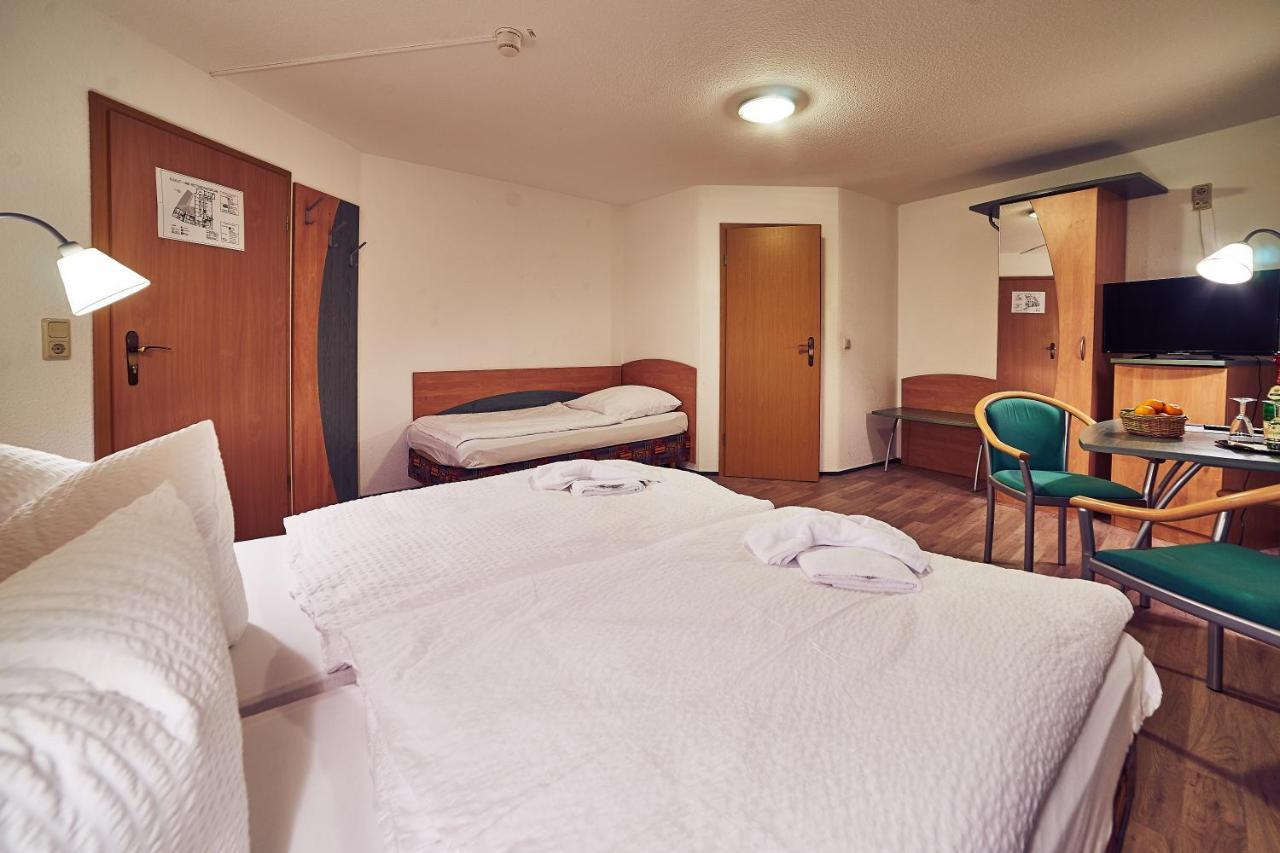 Gasthof Zum Baren Hotel Gernrode  Esterno foto