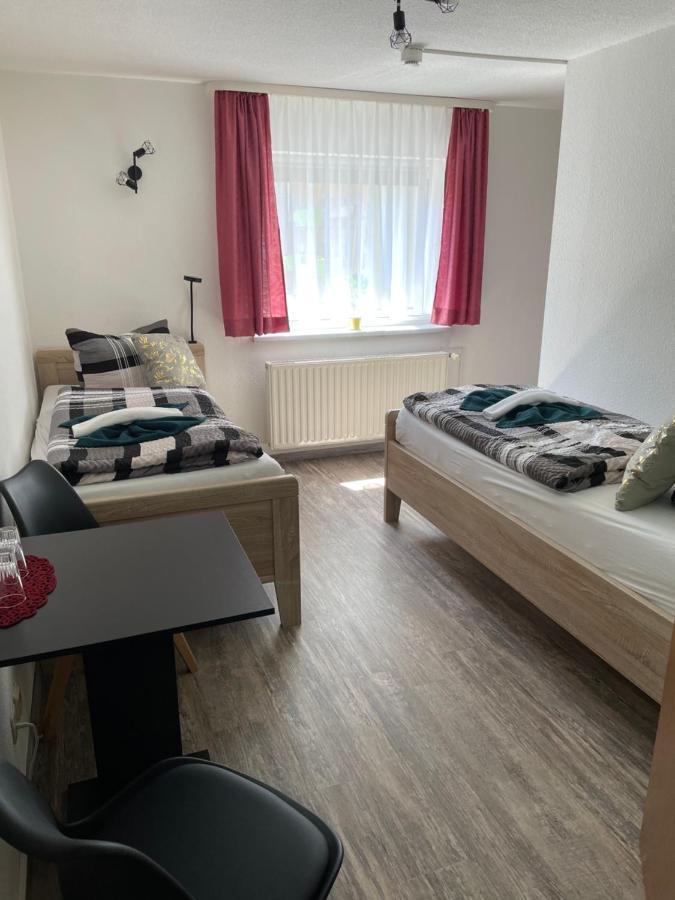 Gasthof Zum Baren Hotel Gernrode  Esterno foto