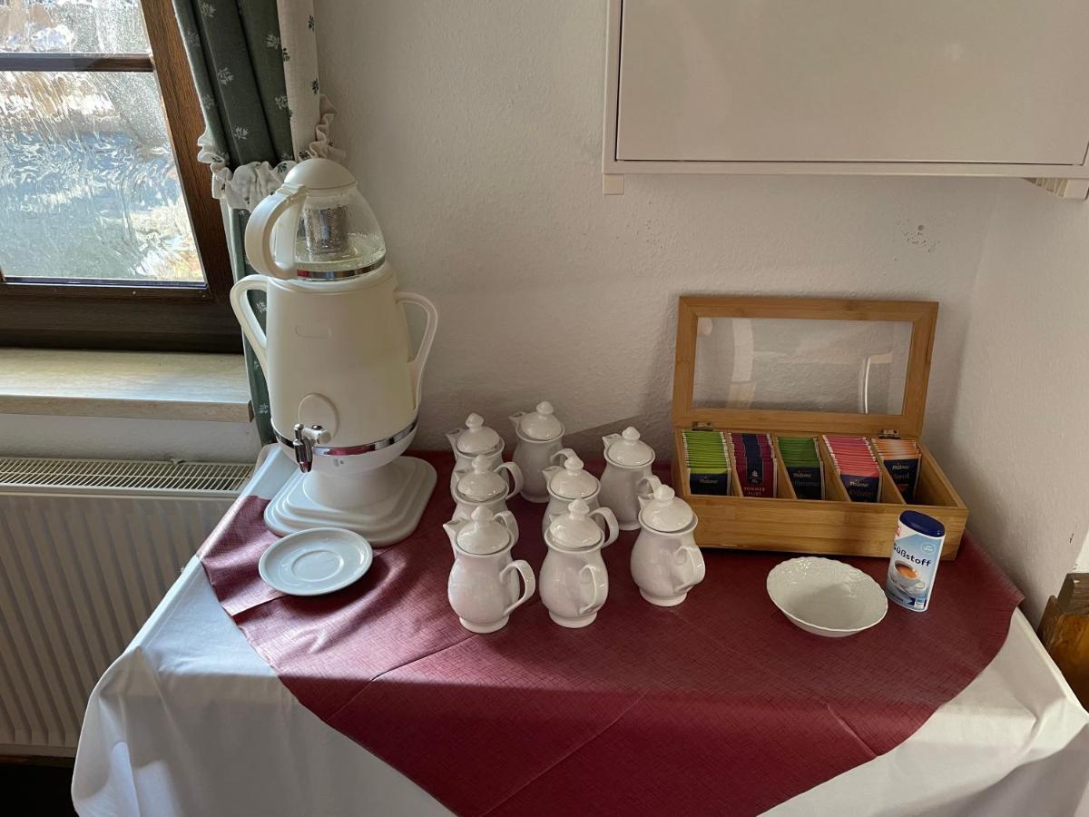Gasthof Zum Baren Hotel Gernrode  Esterno foto