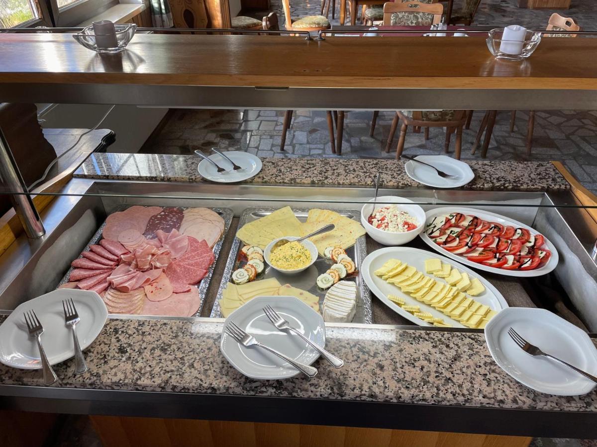 Gasthof Zum Baren Hotel Gernrode  Esterno foto